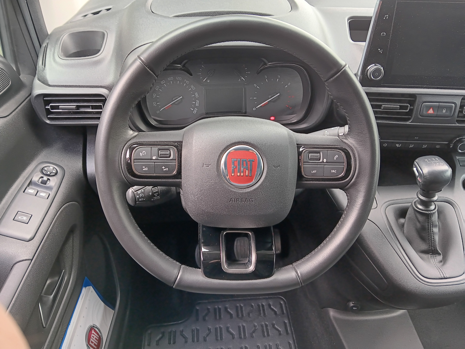 42951676-14.jpg