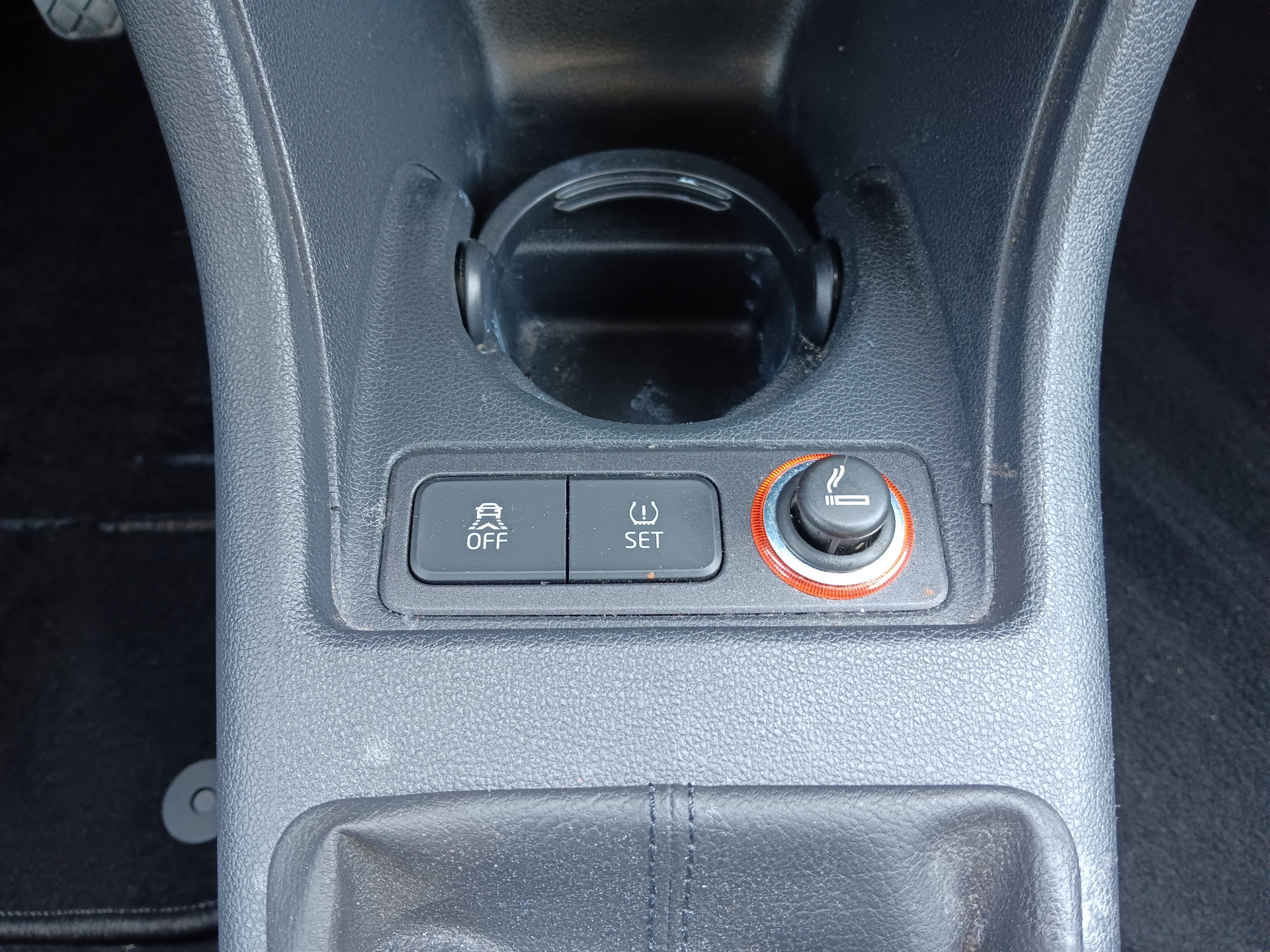 44677677-16.jpg