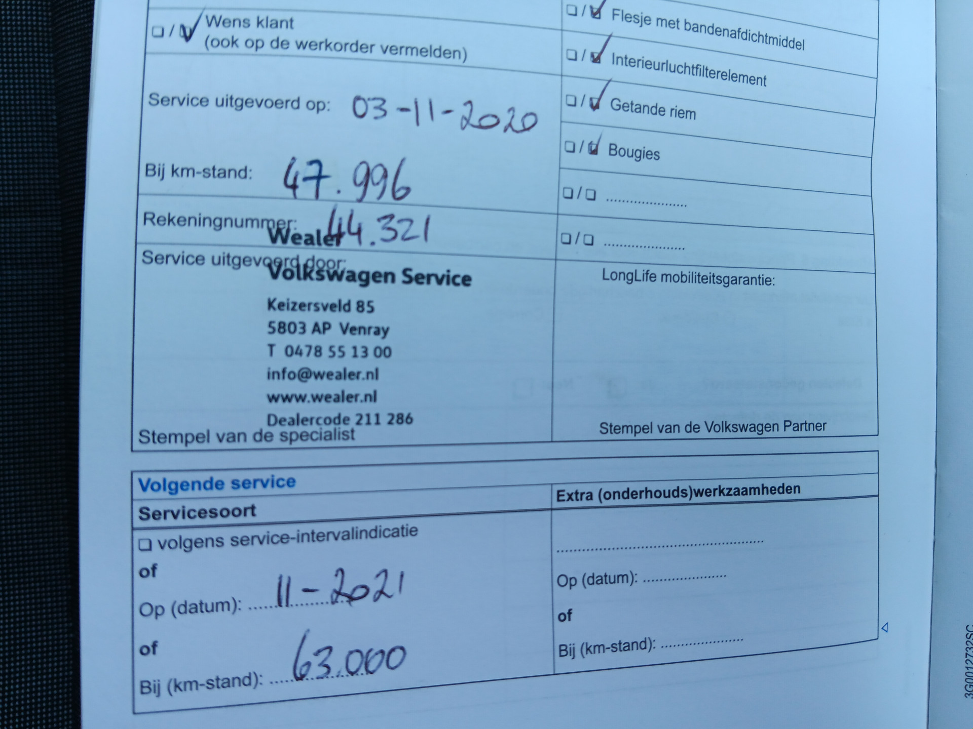 44677677-24.jpg