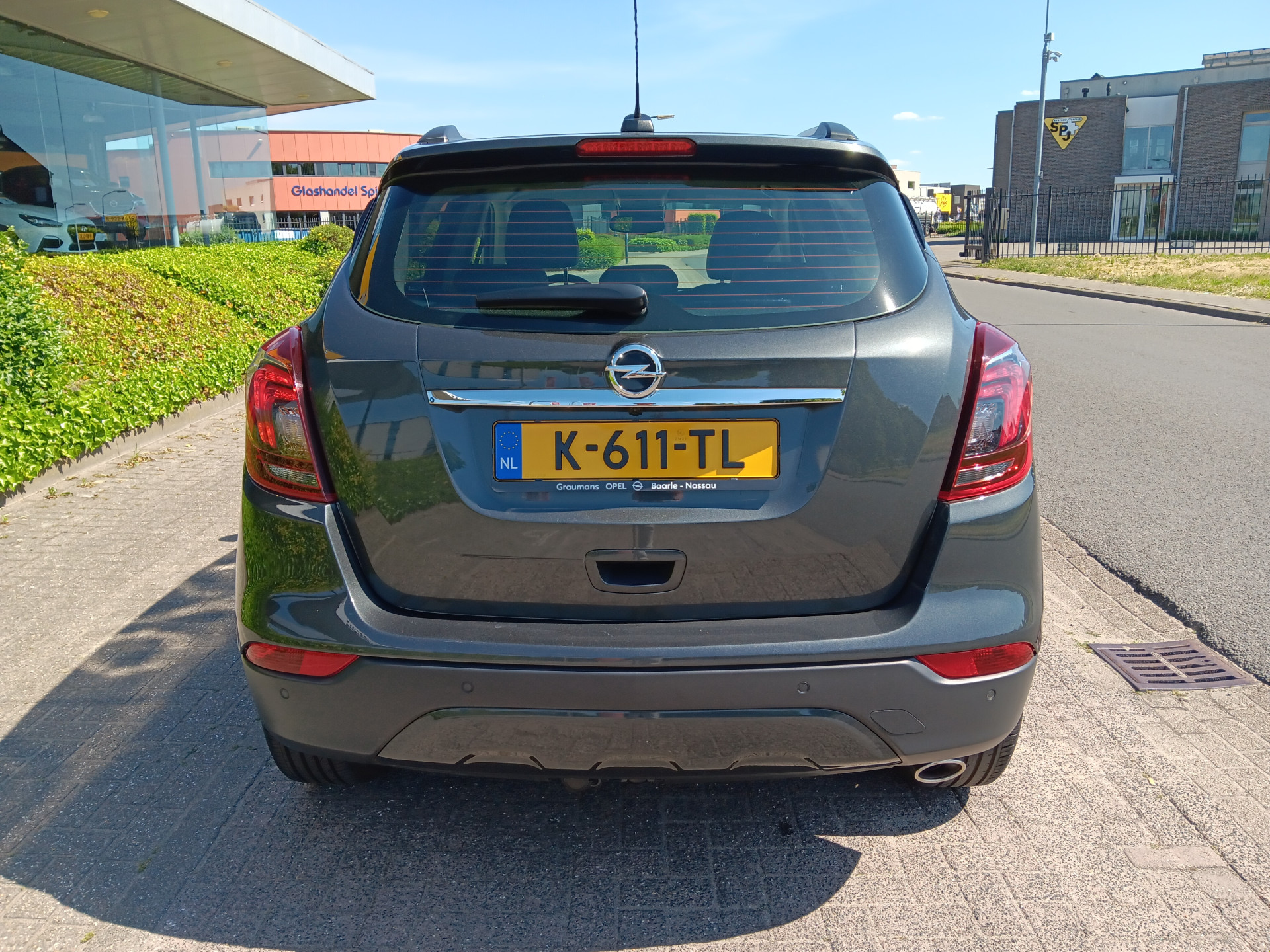 44854485-7.jpg
